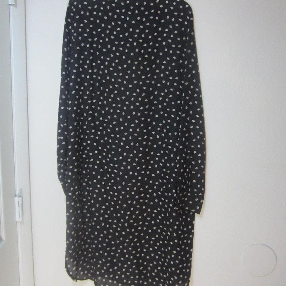 Designer dress - Picture 2 of 4